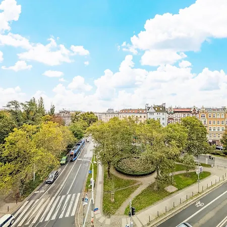 Trzebnicka Spacious By Bookinghost Вроцлав