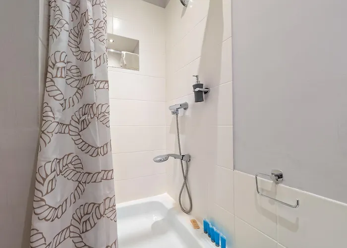 Trzebnicka Spacious By Bookinghost