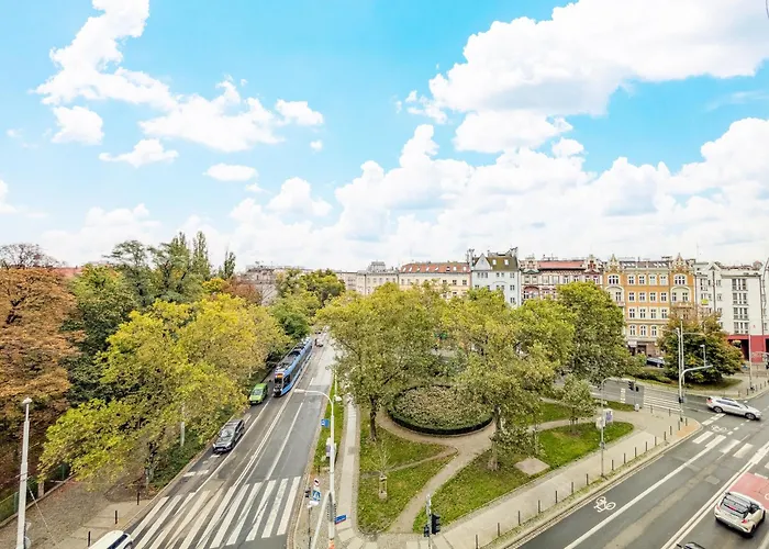 Trzebnicka Spacious By Bookinghost 弗罗茨瓦夫